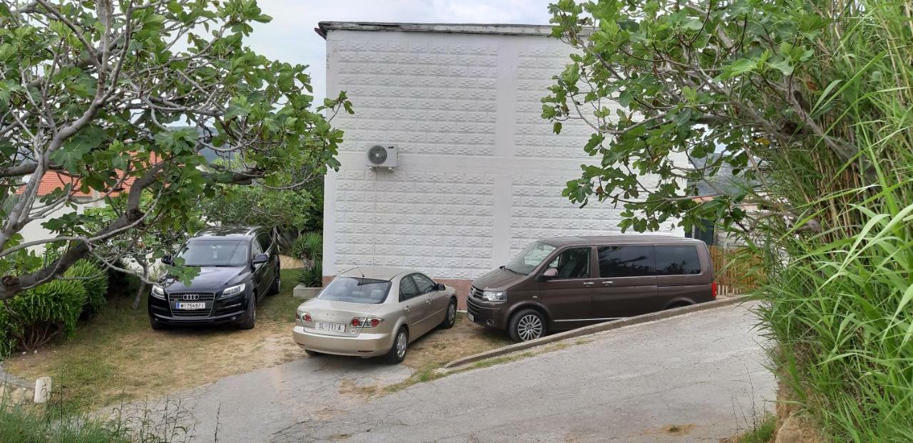 Apartman Pave & Ilija Jr Lopar Eksteriør billede
